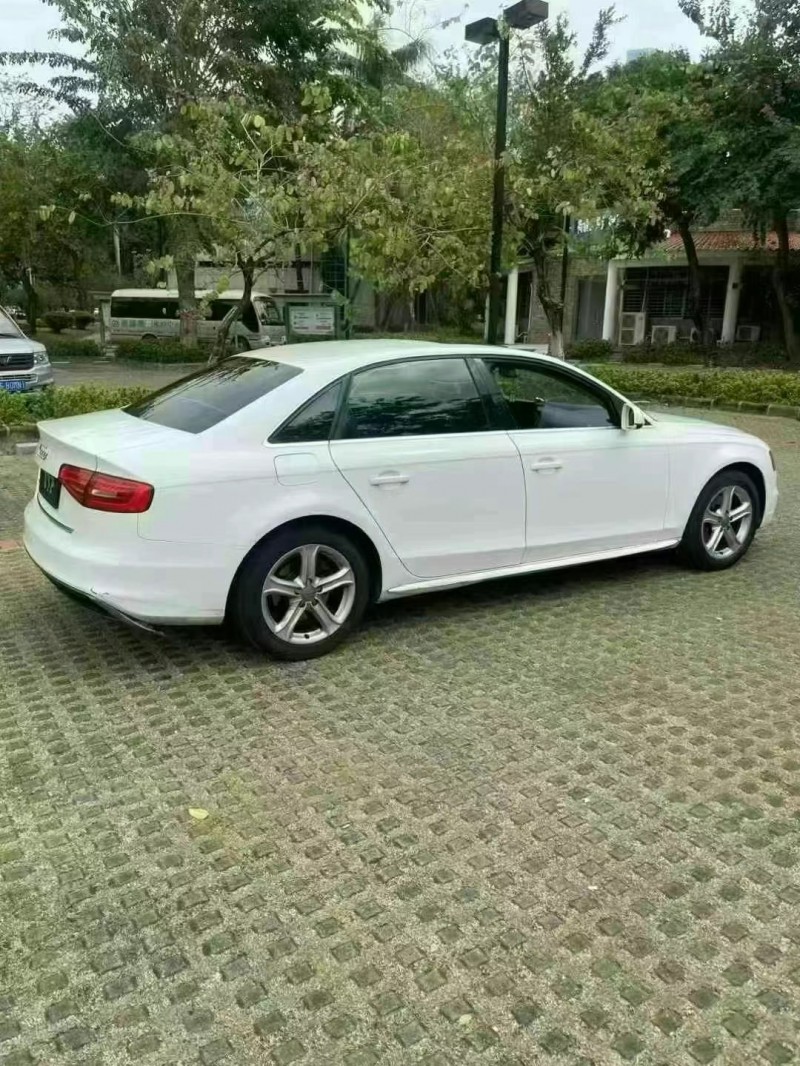 东莞15年奥迪A4L9