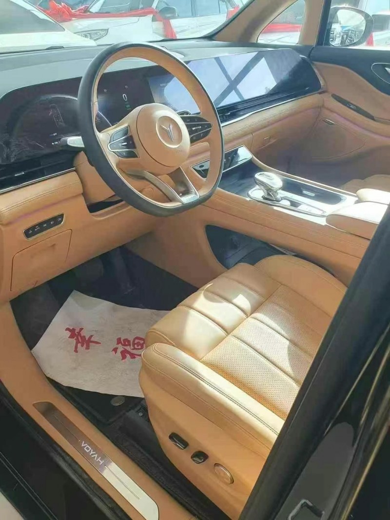 晉中24年嵐圖汽車夢想家4