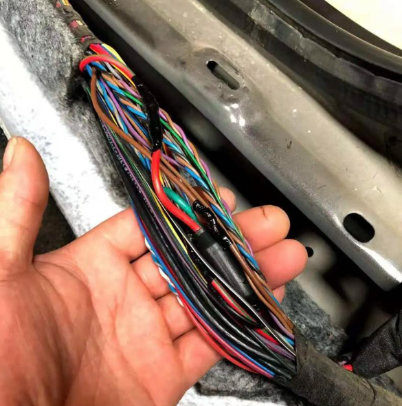 抵押車GPS怎么拆除