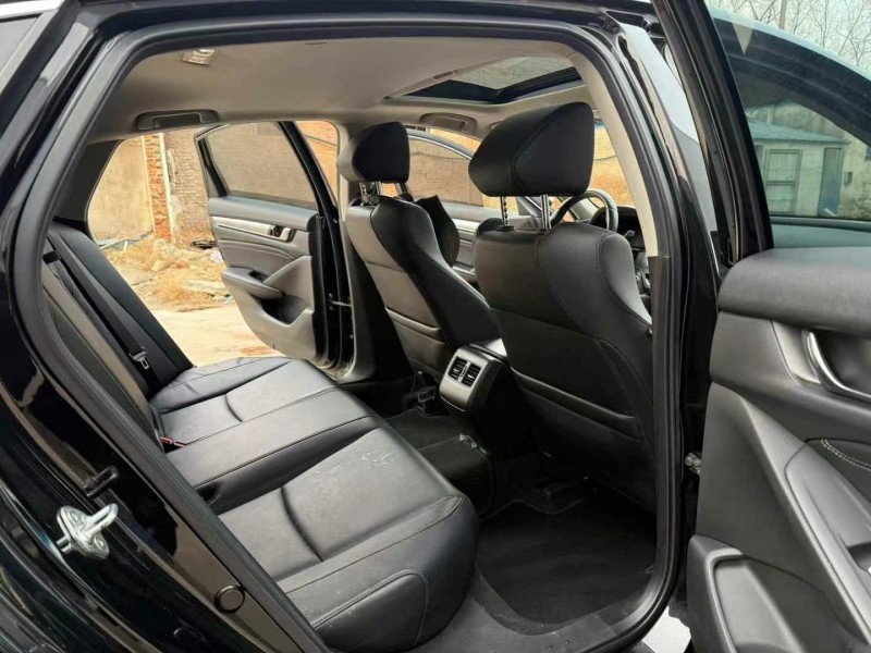 徐州19年本田雅阁7