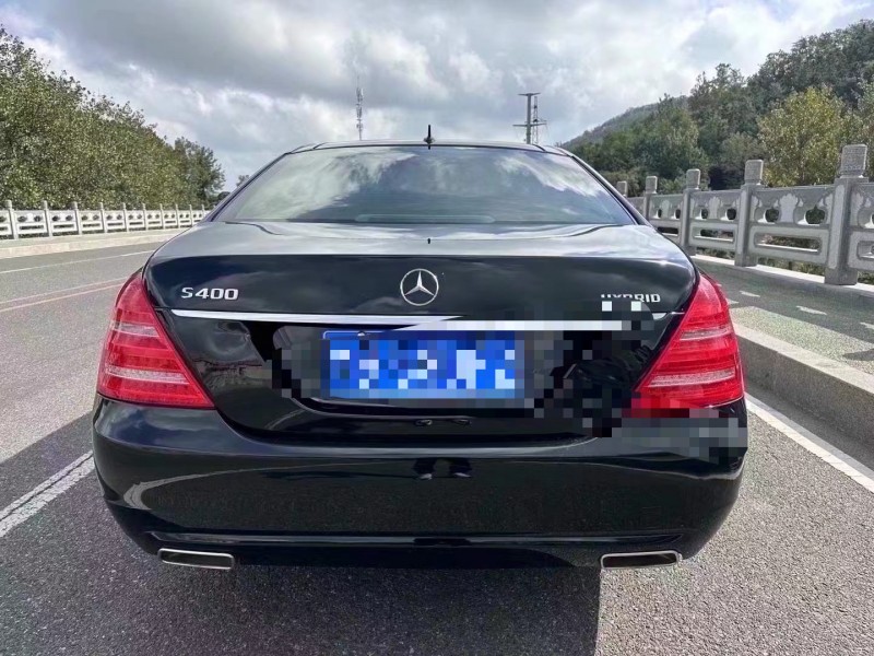 青島10年奔馳S8