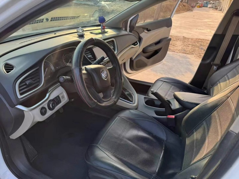 徐州20年别克英朗4