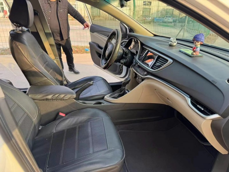 徐州20年别克英朗5