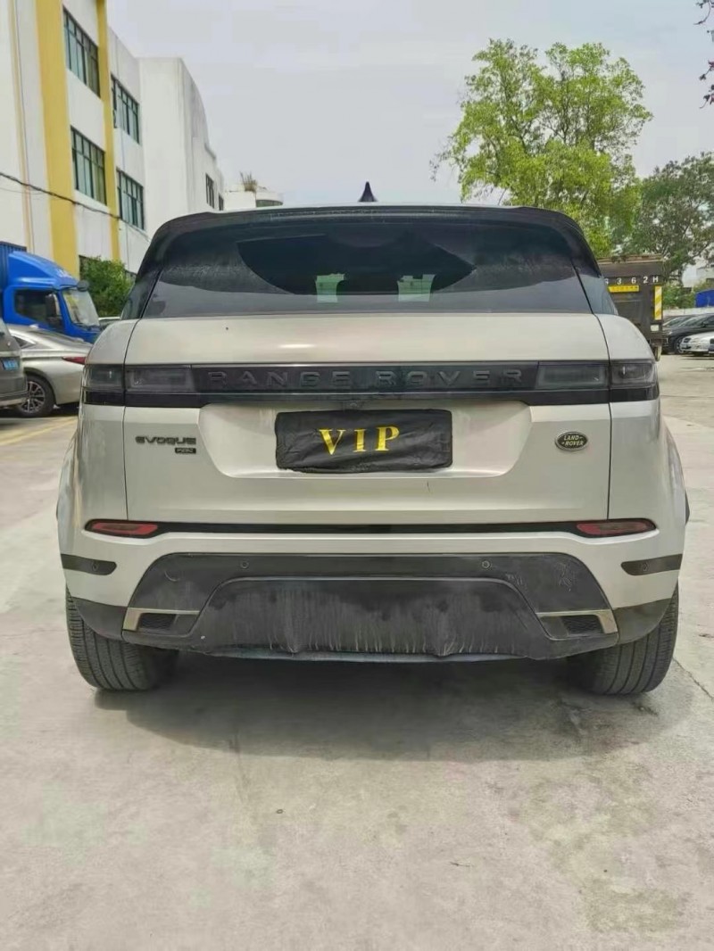 广州22年路虎极光9