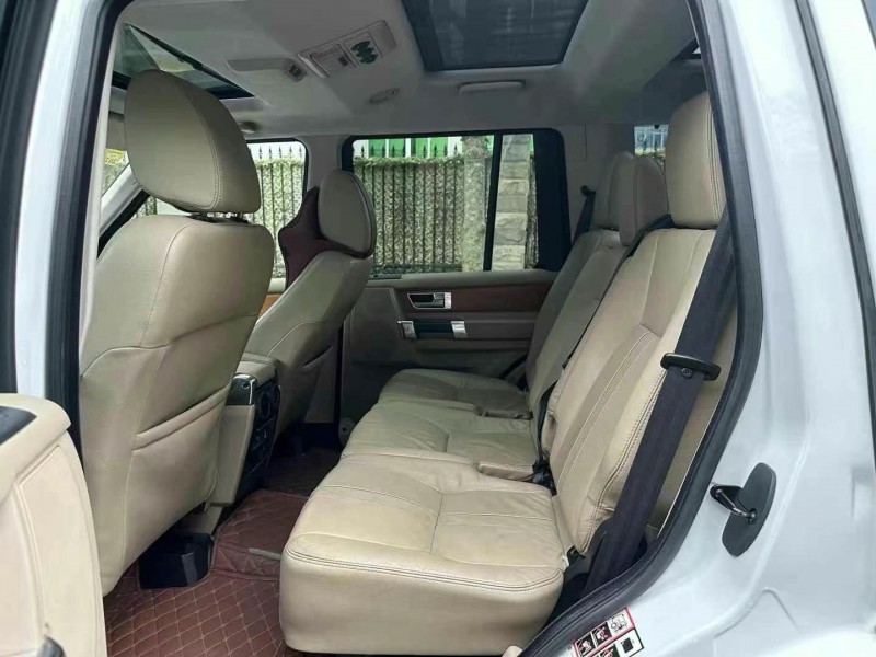 广州12年路虎发现6