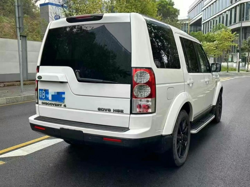 广州12年路虎发现8