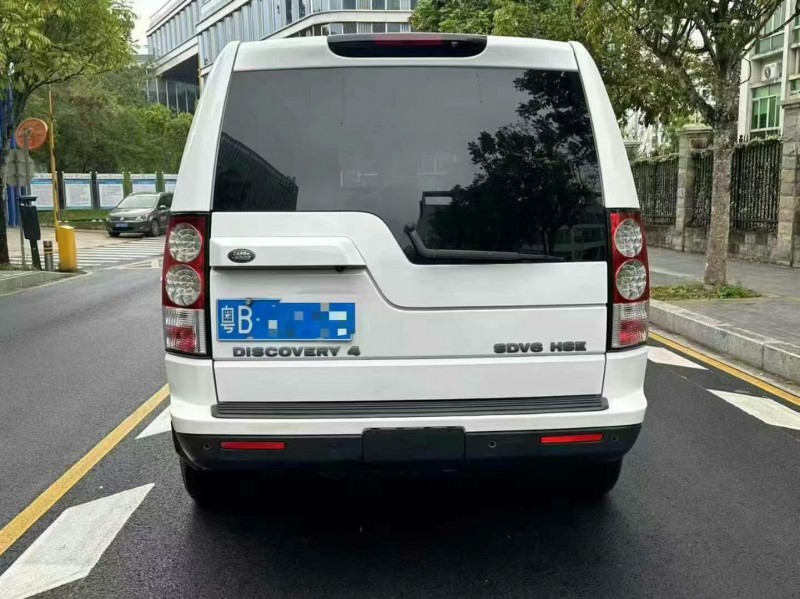 广州12年路虎发现9