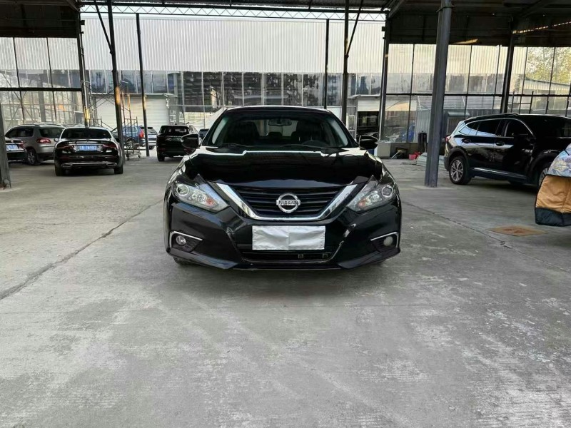 徐州18年日產天籟1