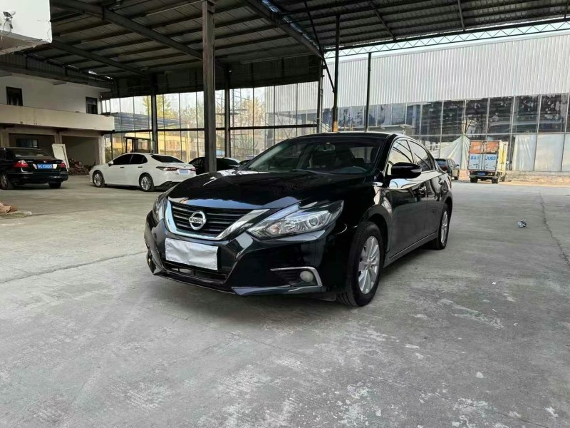 徐州18年日產天籟2