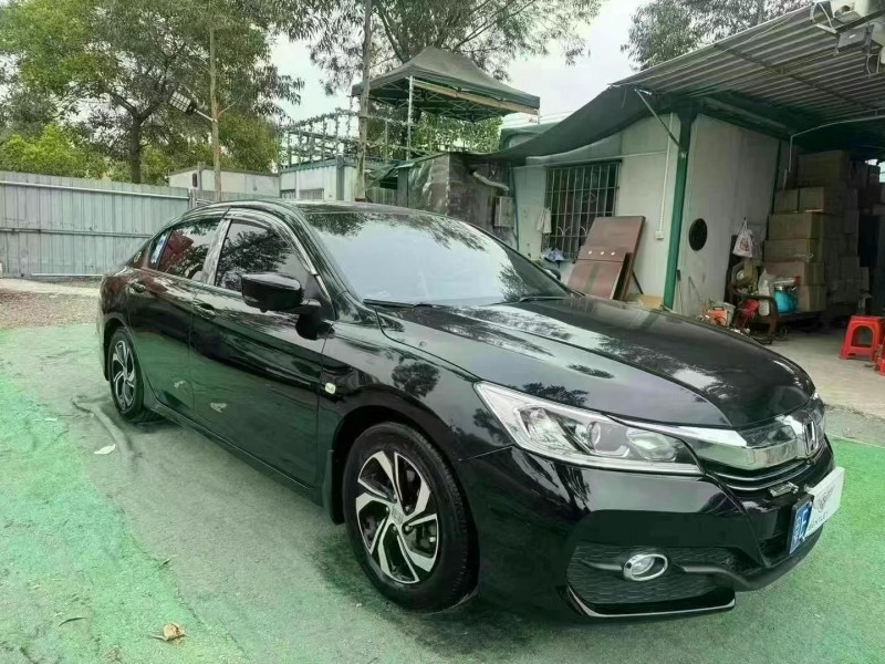 广州16年本田雅阁2