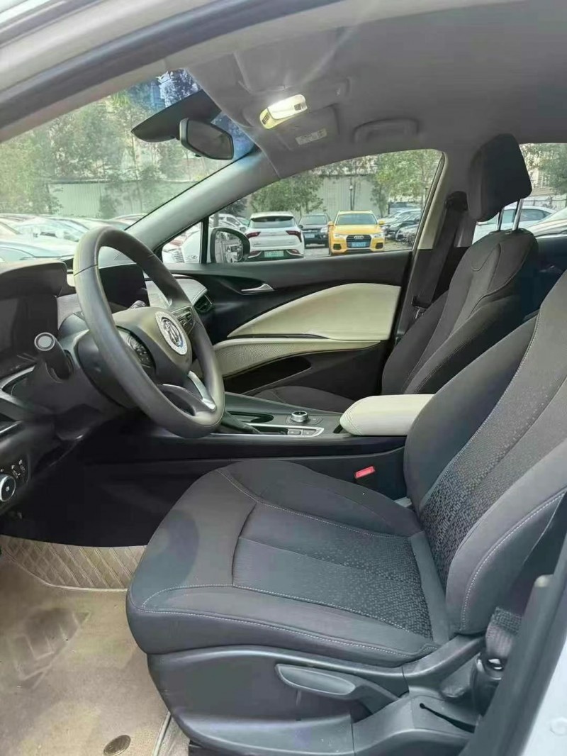 广州23年别克微蓝5