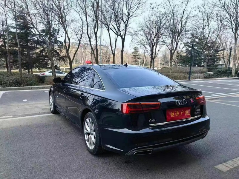 青島18年奧迪A6L8