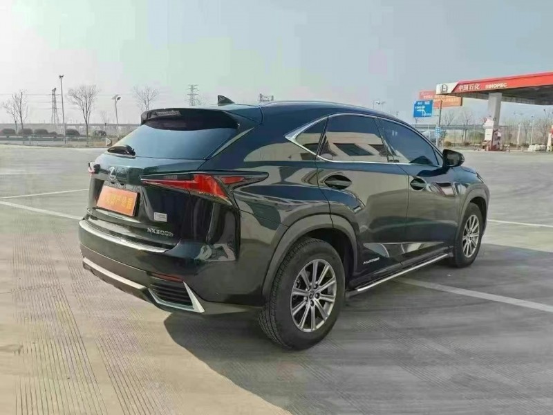 徐州19年雷克萨斯NX8