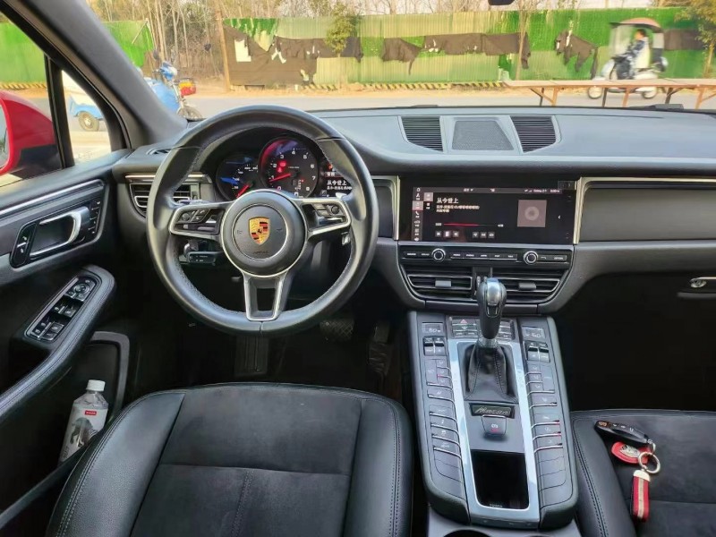 徐州19年保時捷Macan4