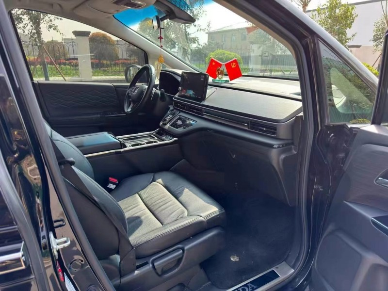 徐州22年本田艾力绅5