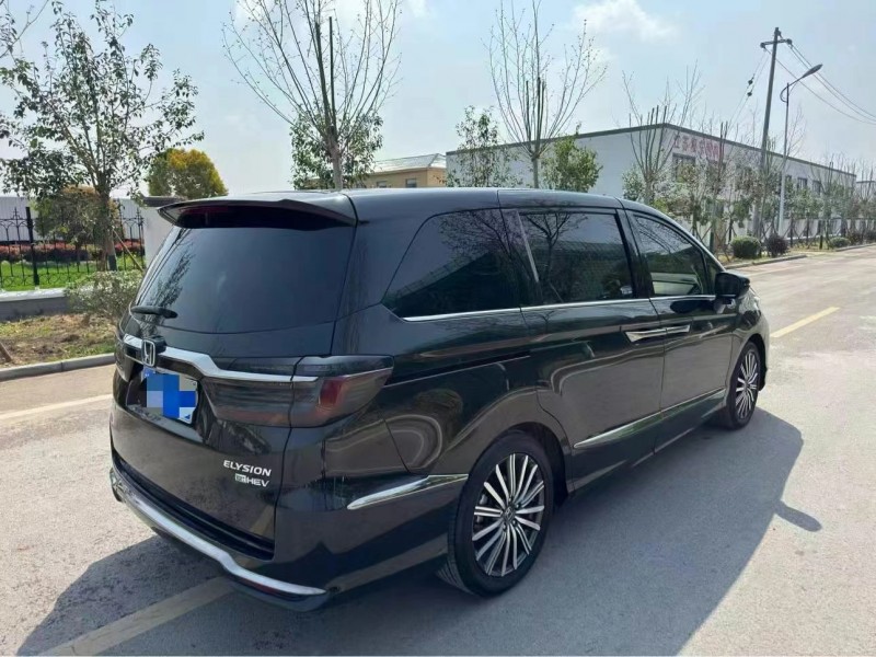 徐州22年本田艾力绅8