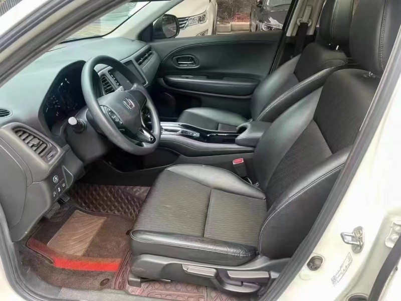 邵阳20年本田缤智4