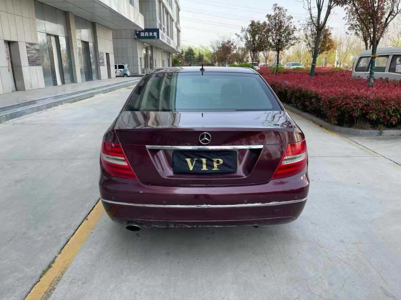 济宁12年奔驰C9