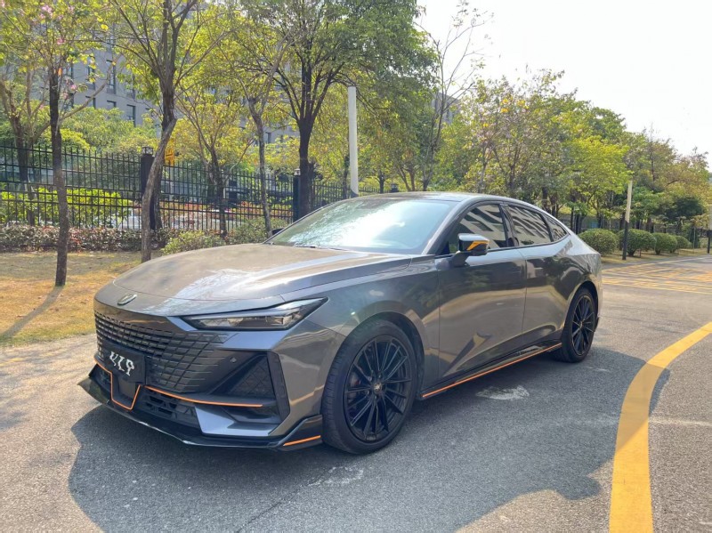 東莞22年長安汽車UNI3