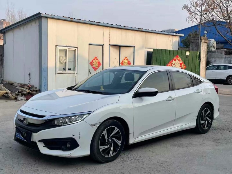 济宁16年本田思域2