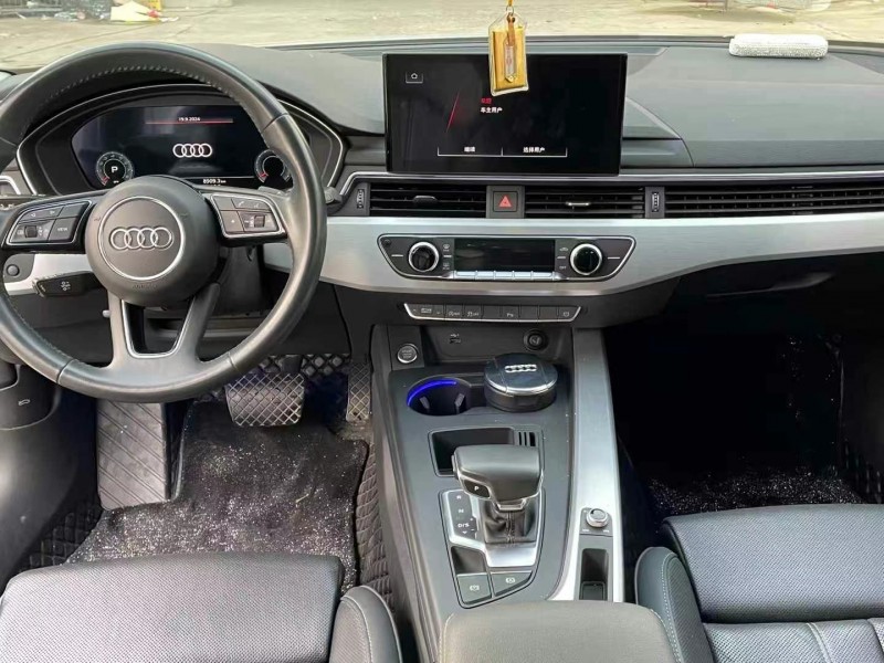 济宁21年奥迪A4L4