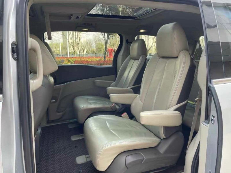 济宁13年别克GL85