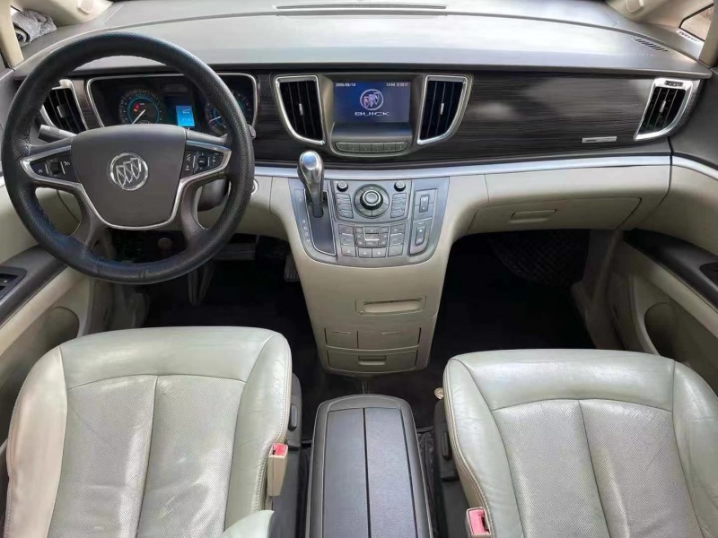 济宁13年别克GL86