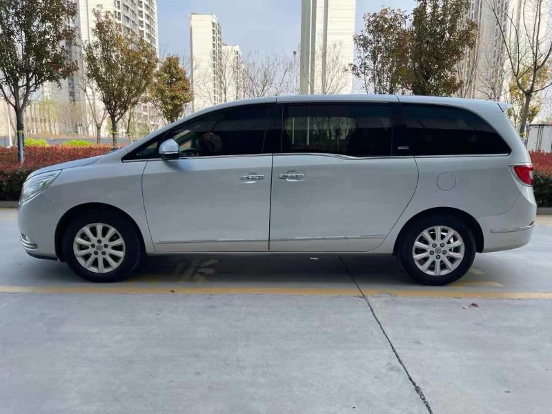 济宁13年别克GL87