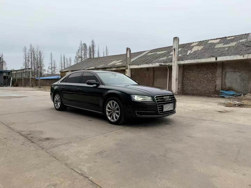 徐州15年奥迪A8L3
