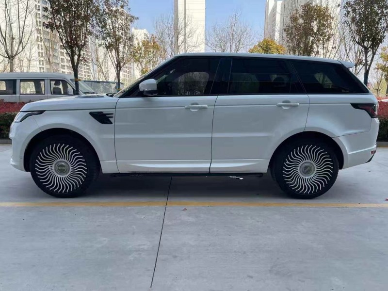 济宁14年路虎揽胜运动7