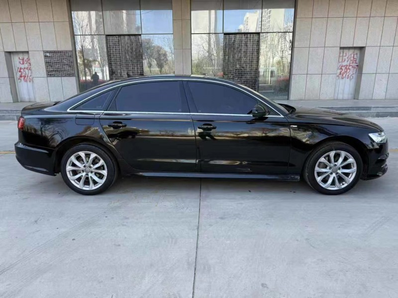 济宁18年奥迪A6L8