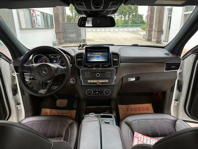 徐州17年奔驰GLE5