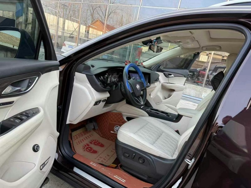 徐州21年别克昂科威4