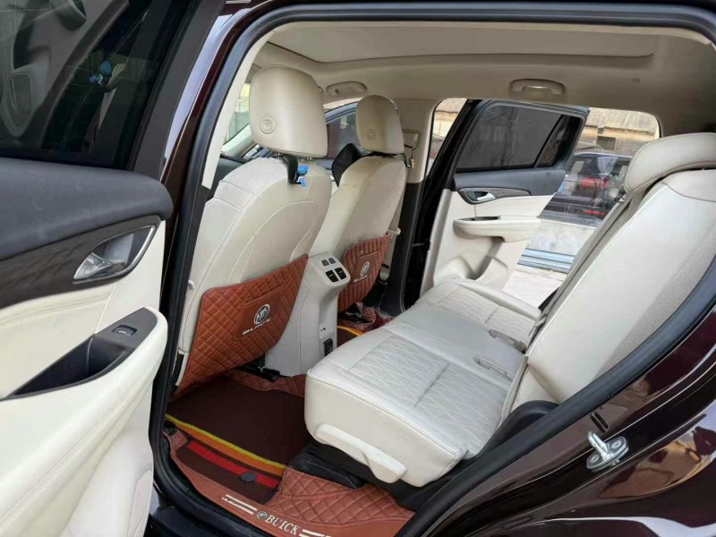 徐州21年别克昂科威8