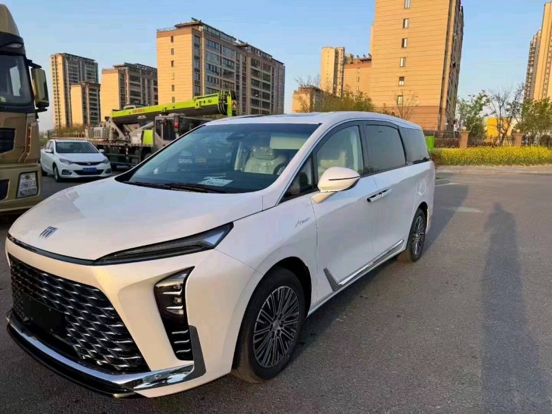 徐州25年别克GL82