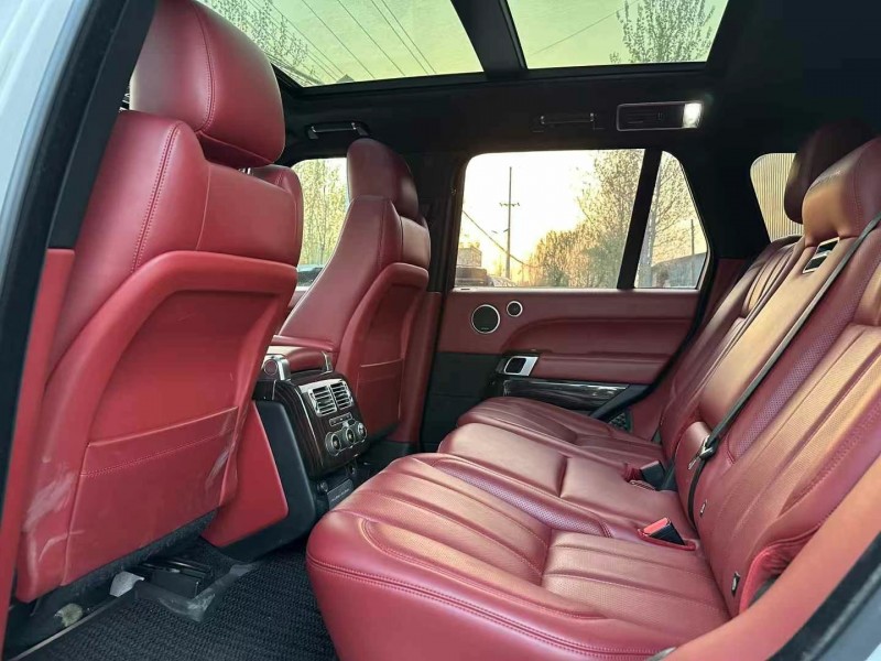 徐州18年路虎揽胜行政3