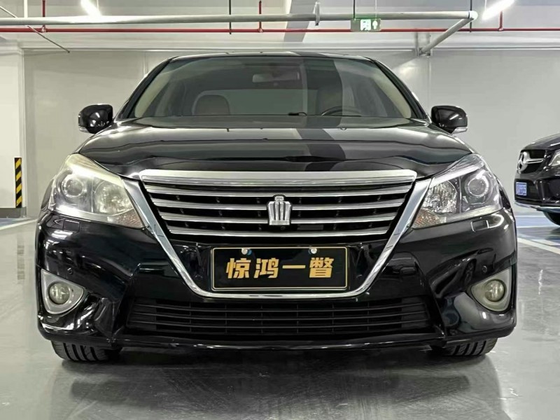 广州14年丰田皇冠1