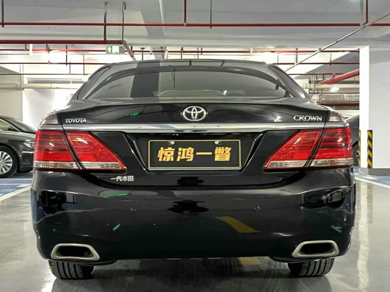 广州14年丰田皇冠9