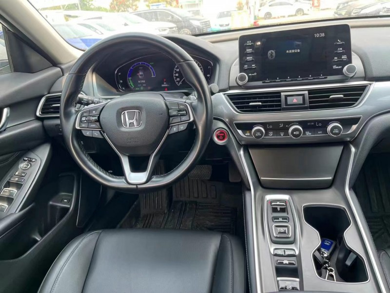 广州20年本田雅阁7