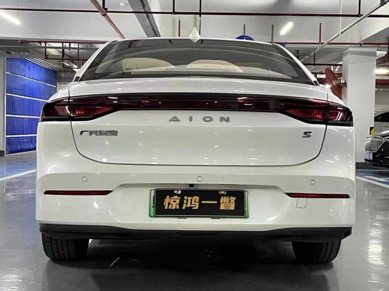 廣州22年傳祺埃安S9