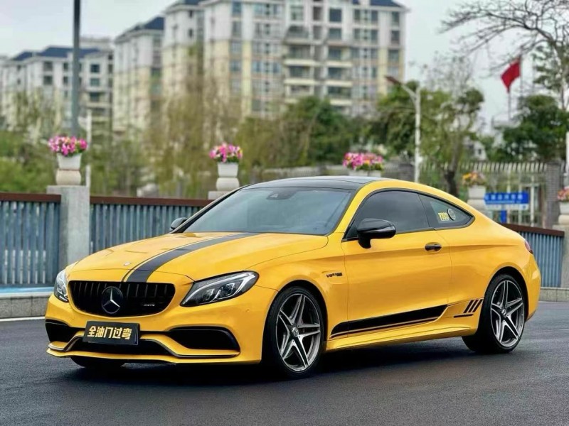 广州19年奔驰AMG5