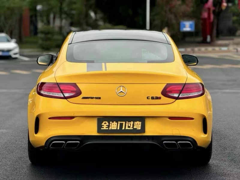 广州19年奔驰AMG6