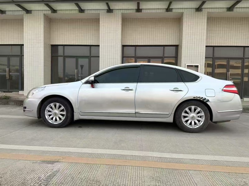 廣州10年日產天籟4