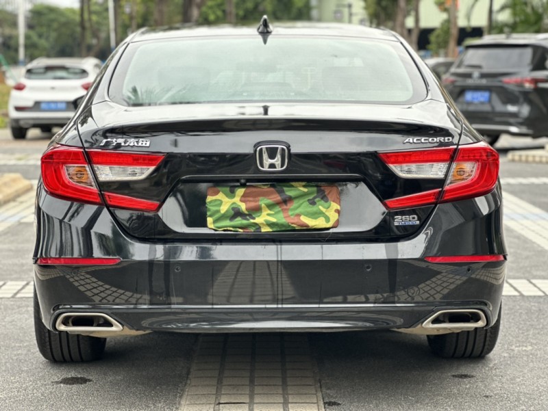 东莞19年本田雅阁9