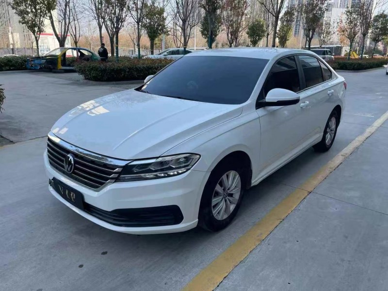 济宁21年大众朗逸2