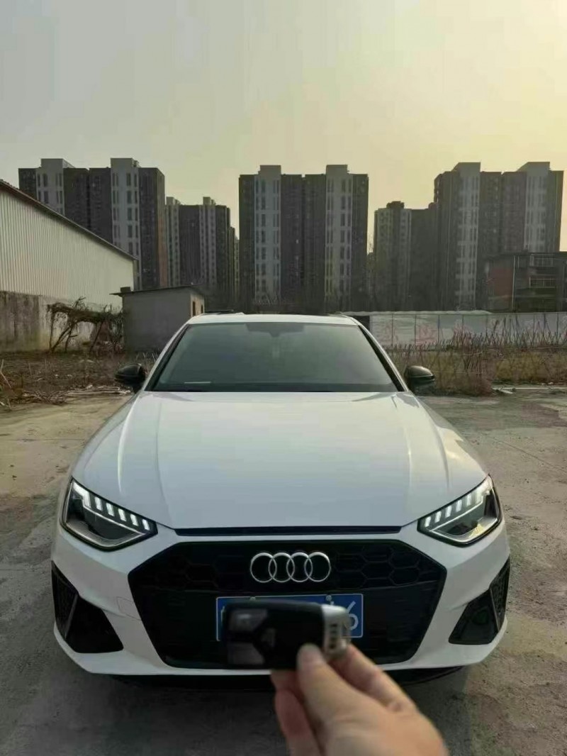 淄博23年奧迪A4L1