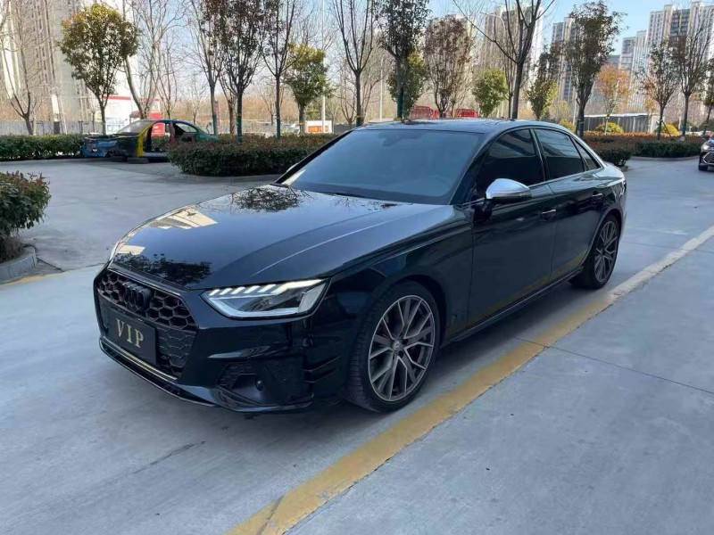 济宁22年奥迪S43