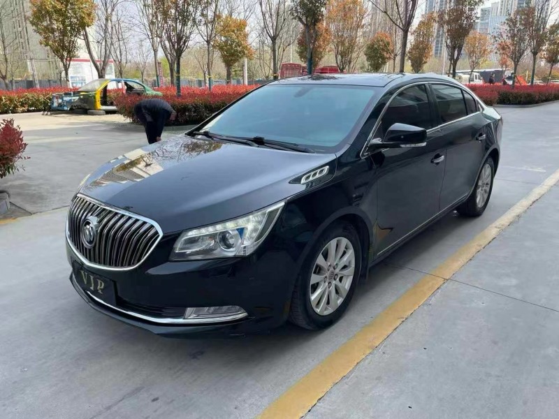 济宁15年别克君越2