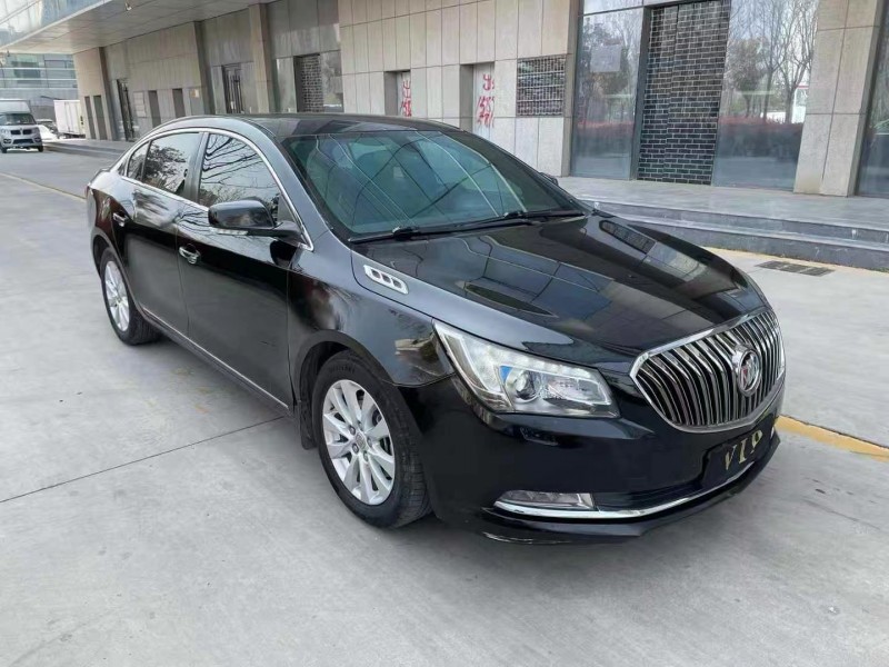 济宁15年别克君越3