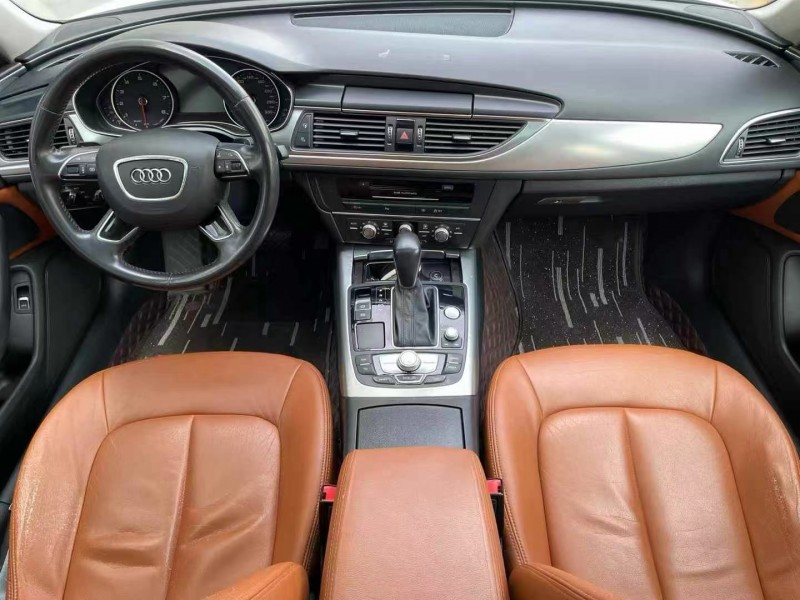 济宁16年奥迪A6L5